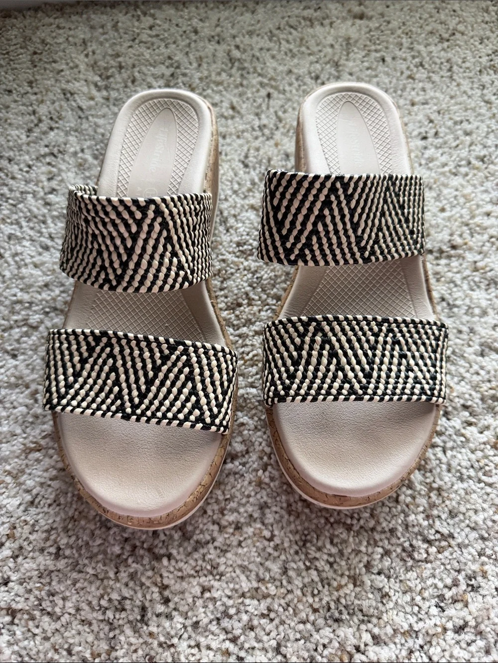 Woman’s Life Stride Resort Wedge Sandal